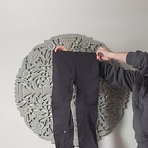 Lululemon Ebb to street pant